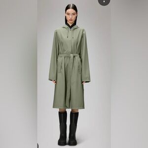 Rains A line raincoat - size small